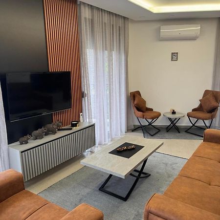 Apartman Anna Atina Budva Buitenkant foto